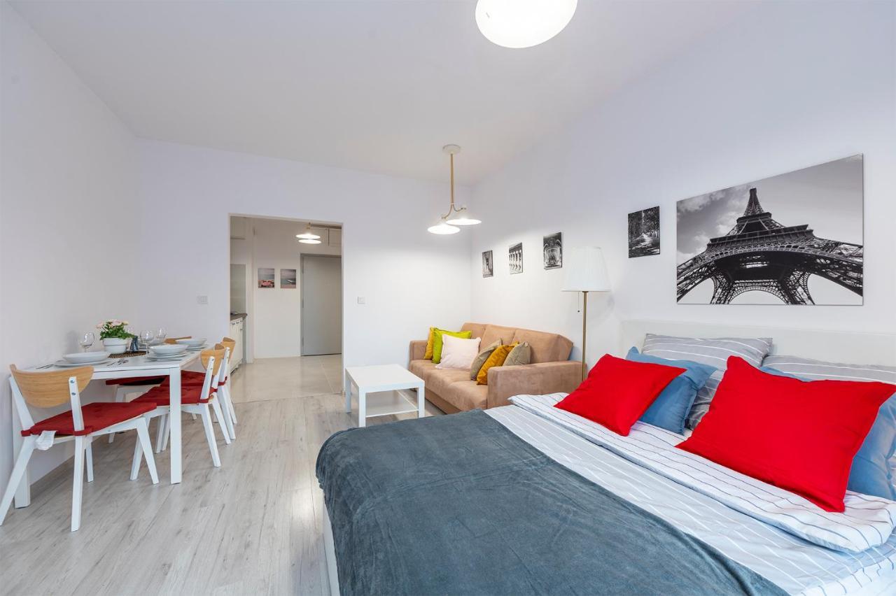 Luxury In City -3- Studio Bright & Secure Free Parking Łódź Esterno foto